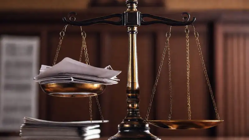 Justicia se representa con equilibrio y seriedad