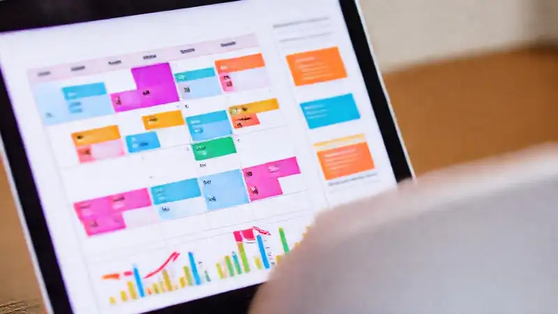 Calendario digital fomenta productividad y éxito
